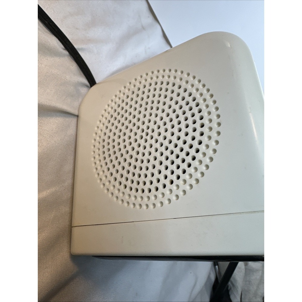 VTG Sony Dream Machine ICF-C120 AM/FM Clock Radio - Tested & Working -White Cube - Picture 9 of 9